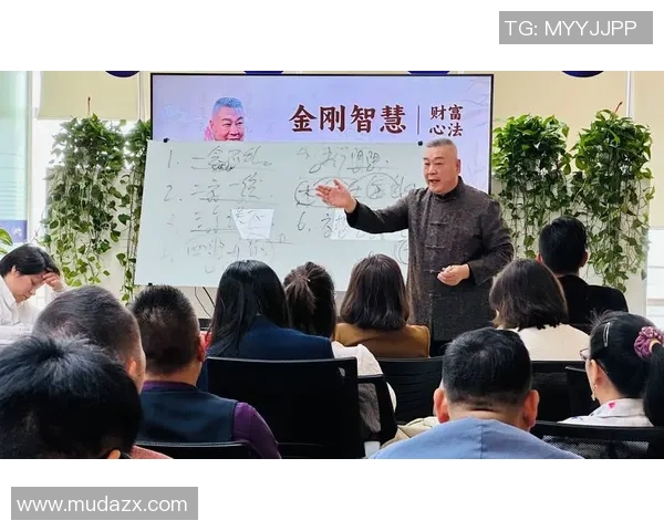 足球明星为何能积累如此巨额财富揭秘他们的收入来源与投资智慧